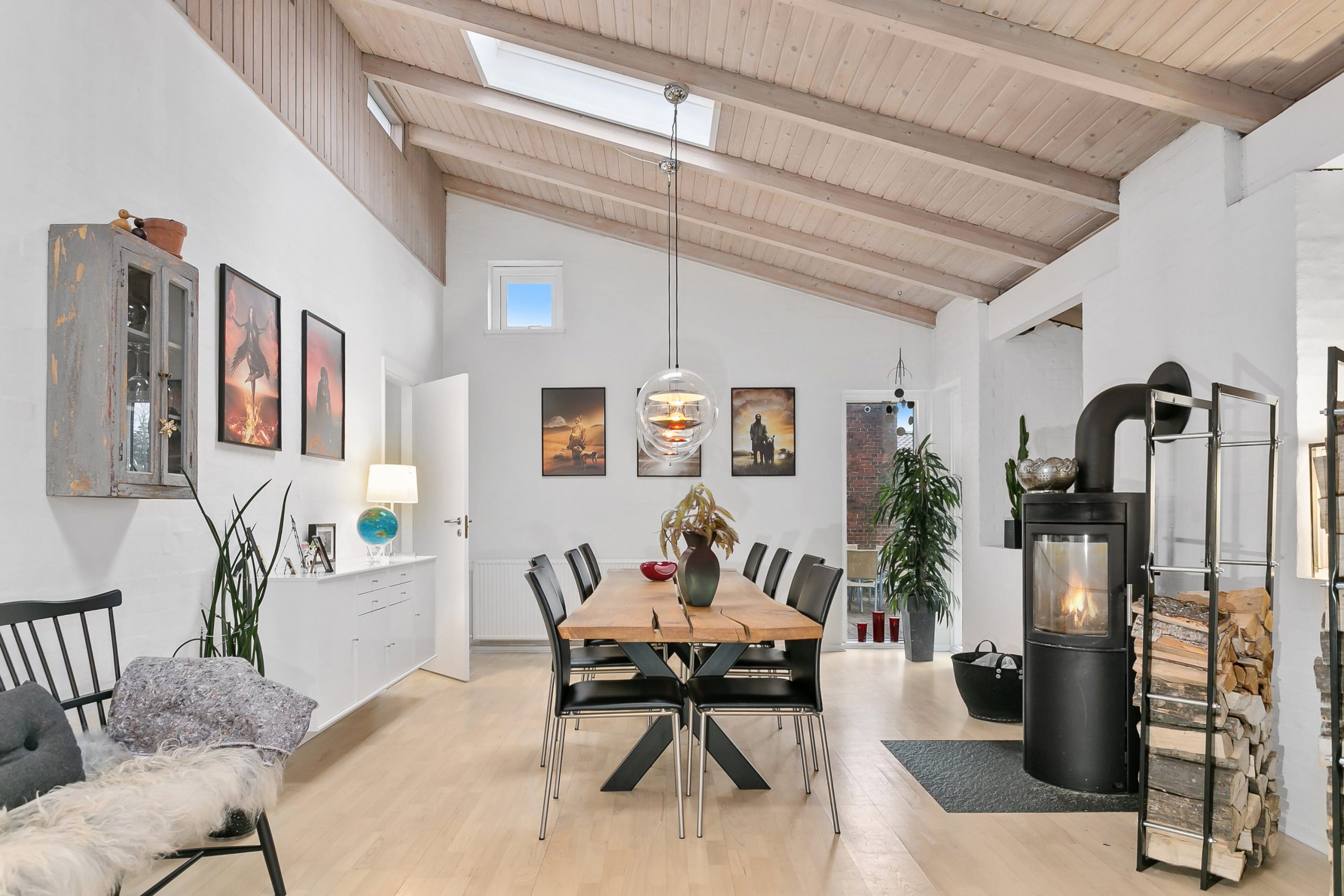 Spisestue med loft til kip